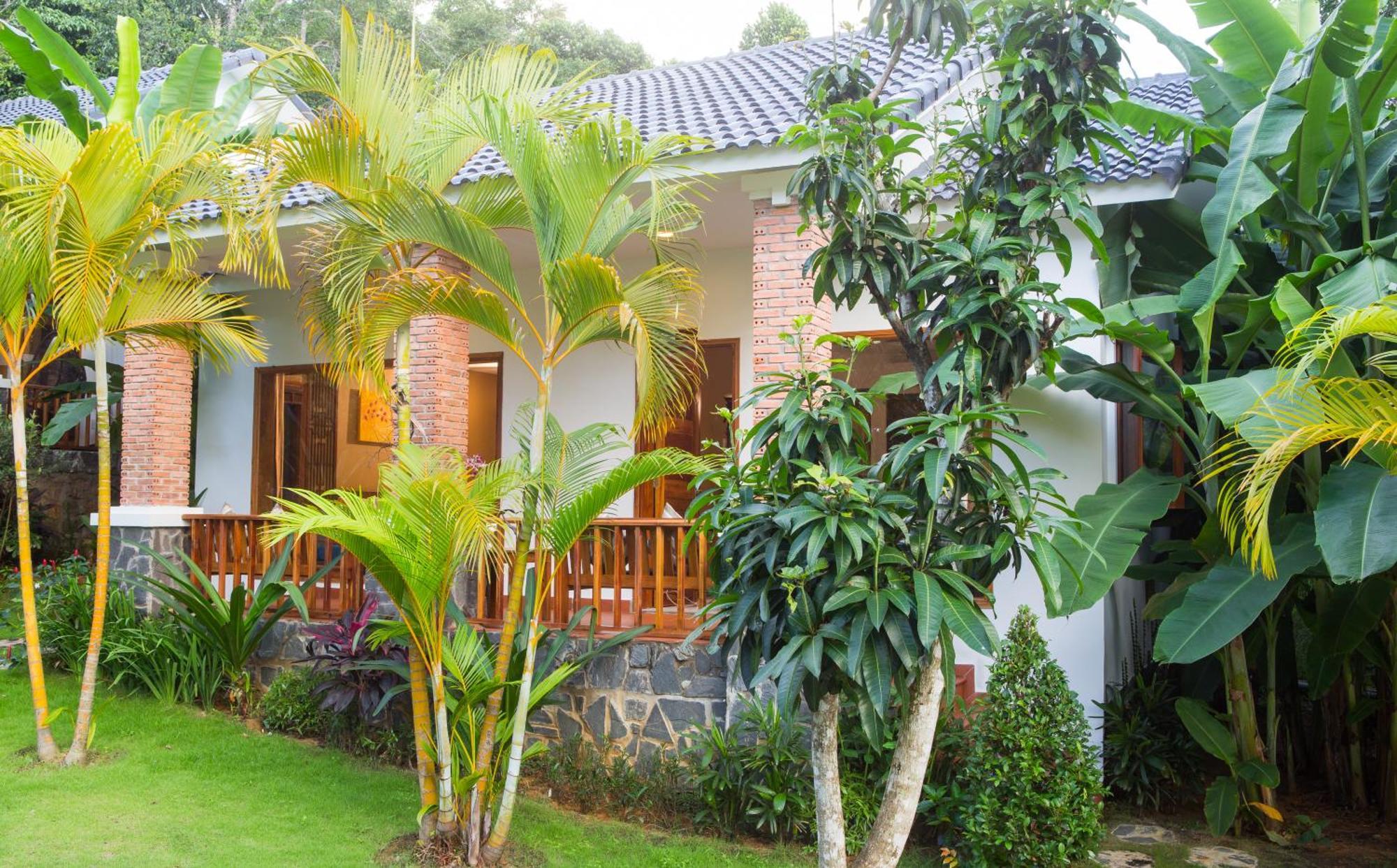 Nadine Phu Quoc Resort & Spa Exterior photo